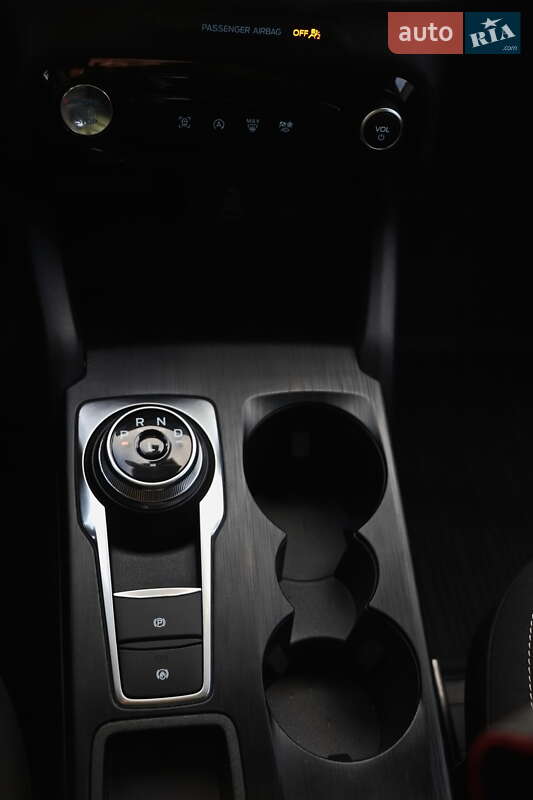 Внедорожник / Кроссовер Ford Escape 2024 в Кременчуге