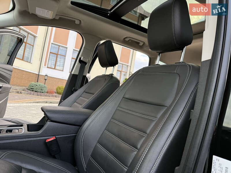 Внедорожник / Кроссовер Ford Escape 2018 в Дрогобыче фото 51 Внедорожник / Кроссовер Ford Escape 2018 в Дрогобыче