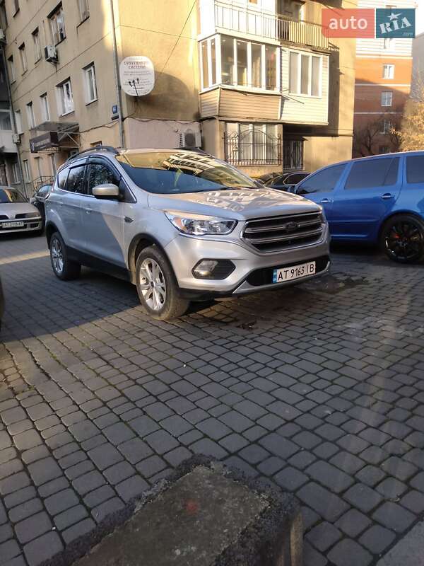 Внедорожник / Кроссовер Ford Escape 2018 в Ивано-Франковске фото 2 Внедорожник / Кроссовер Ford Escape 2018 в Ивано-Франковске