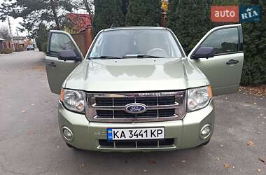 Внедорожник / Кроссовер Ford Escape 2008 в Киеве