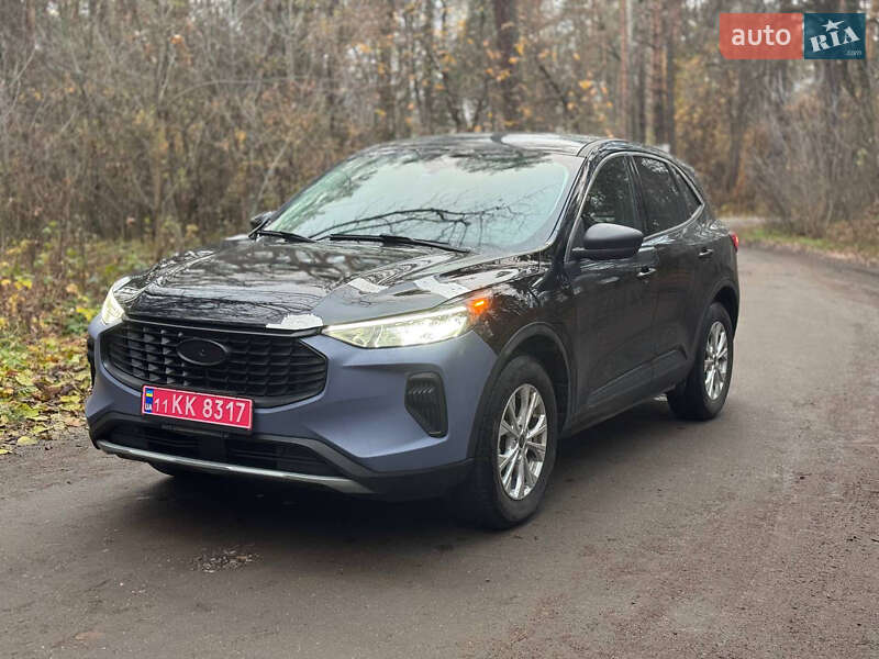 Ford Escape 2024