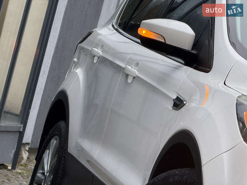 Позашляховик / Кросовер Ford Escape 2017 в Дрогобичі фото 6 Позашляховик / Кросовер Ford Escape 2017 в Дрогобичі