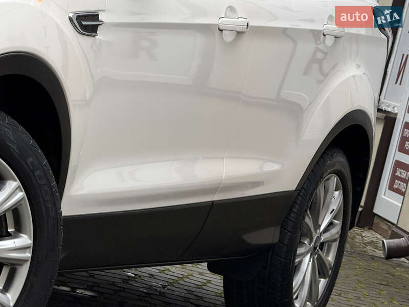 Позашляховик / Кросовер Ford Escape 2017 в Дрогобичі фото 16 Позашляховик / Кросовер Ford Escape 2017 в Дрогобичі
