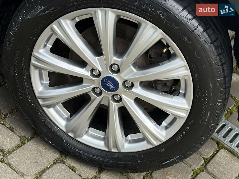 Позашляховик / Кросовер Ford Escape 2017 в Дрогобичі фото 35 Позашляховик / Кросовер Ford Escape 2017 в Дрогобичі