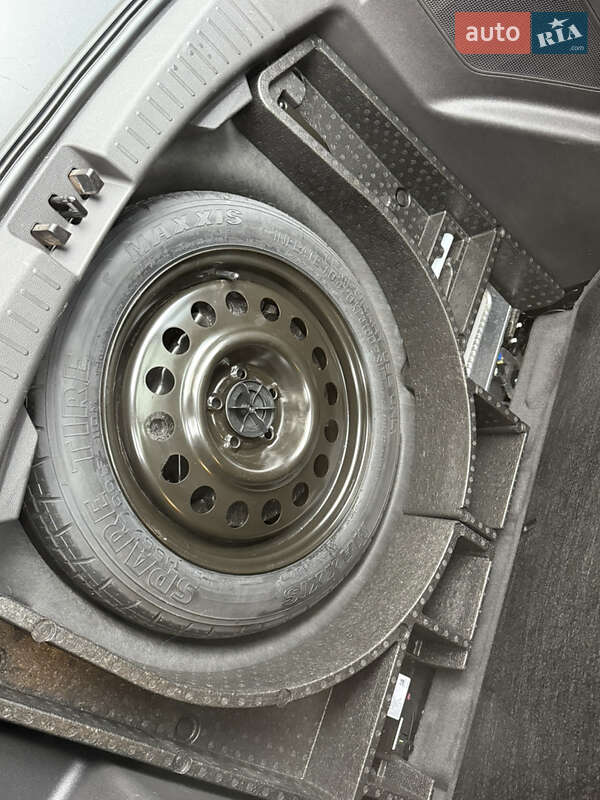 Позашляховик / Кросовер Ford Escape 2017 в Дрогобичі фото 78 Позашляховик / Кросовер Ford Escape 2017 в Дрогобичі