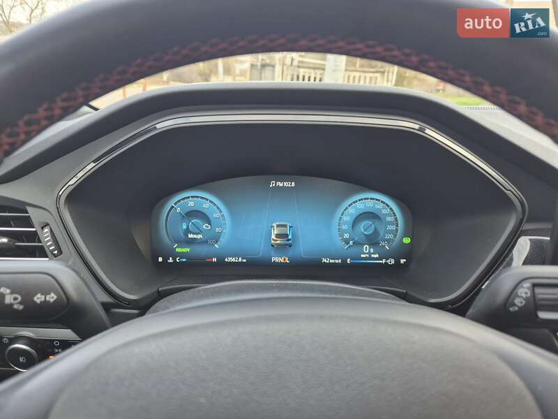 Позашляховик / Кросовер Ford Escape 2023 в Миколаєві