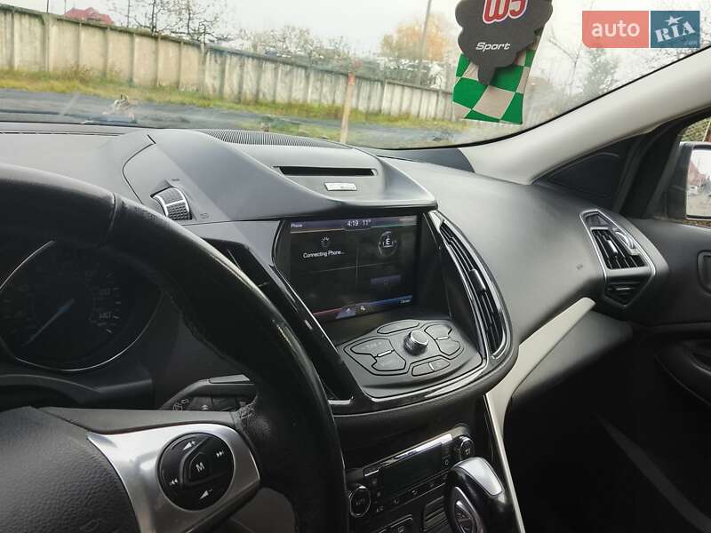 Внедорожник / Кроссовер Ford Escape 2013 в Иршаве