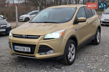 Внедорожник / Кроссовер Ford Escape 2014 в Ровно