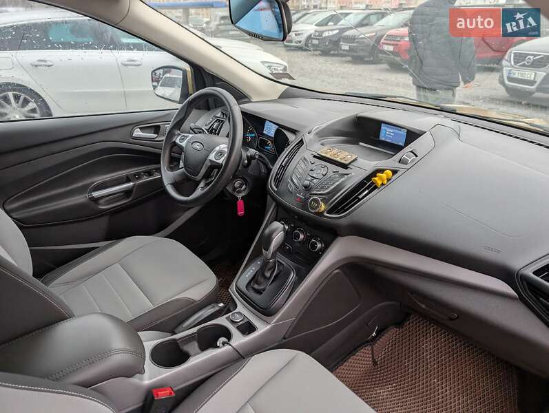 Позашляховик / Кросовер Ford Escape 2014 в Рівному фото 41 Позашляховик / Кросовер Ford Escape 2014 в Рівному