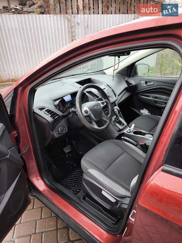 Внедорожник / Кроссовер Ford Escape 2015 в Львове фото 14 Внедорожник / Кроссовер Ford Escape 2015 в Львове