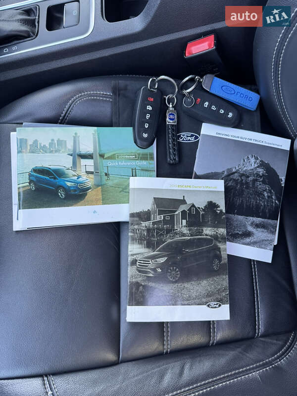 Позашляховик / Кросовер Ford Escape 2018 в Кропивницькому