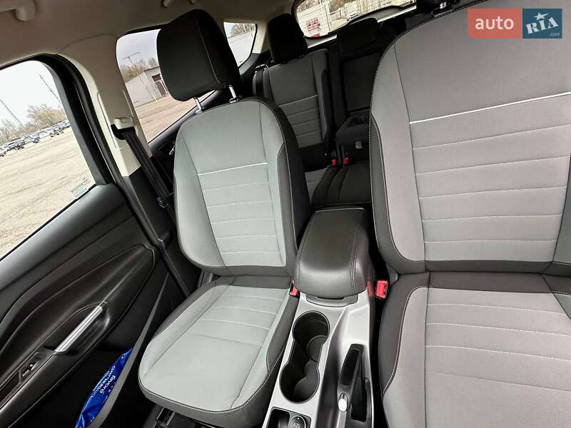 Позашляховик / Кросовер Ford Escape 2013 в Києві фото 28 Позашляховик / Кросовер Ford Escape 2013 в Києві