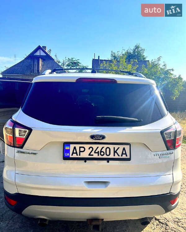 Позашляховик / Кросовер Ford Escape 2016 в Вінниці