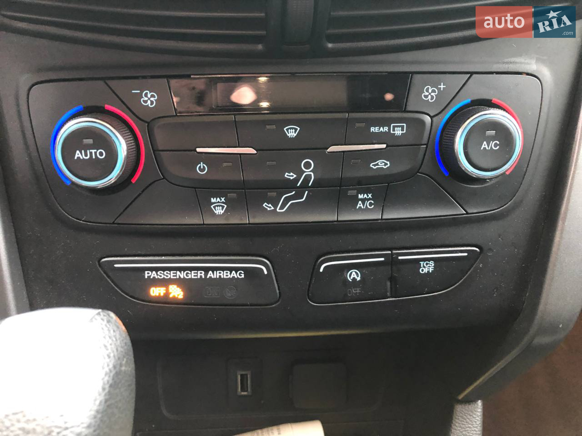 2016 Ford Escape - мініатюра 17