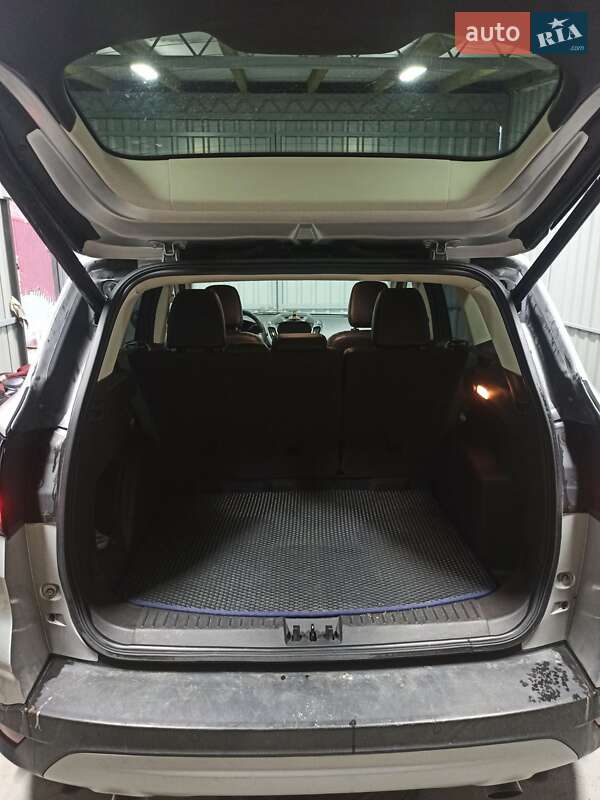 Внедорожник / Кроссовер Ford Escape 2017 в Виннице