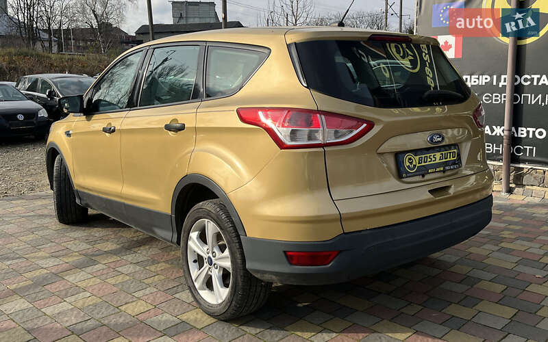 Внедорожник / Кроссовер Ford Escape 2014 в Стрые