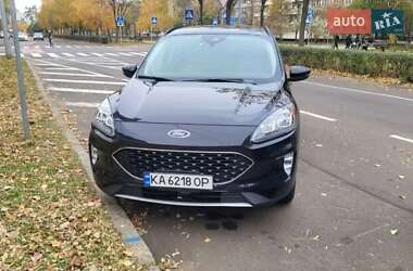 Позашляховик / Кросовер Ford Escape 2020 в Івано-Франківську