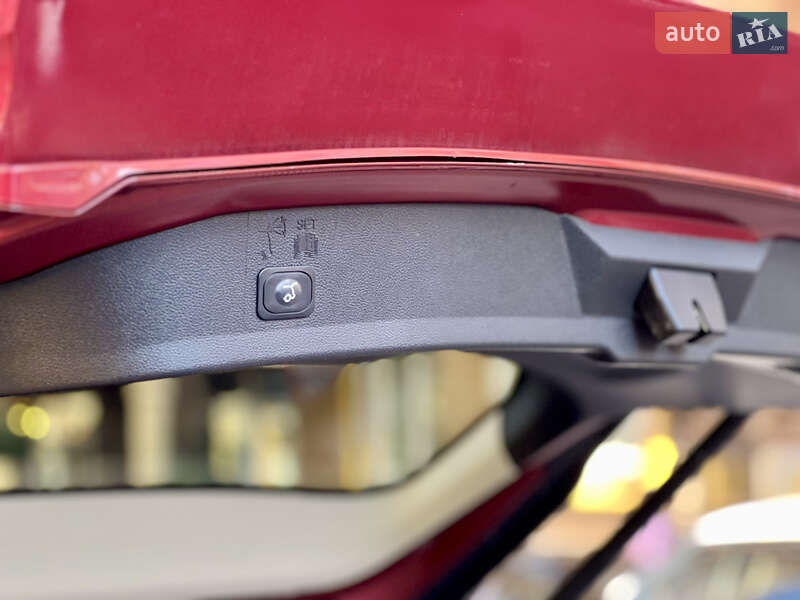 Внедорожник / Кроссовер Ford Escape 2018 в Киеве