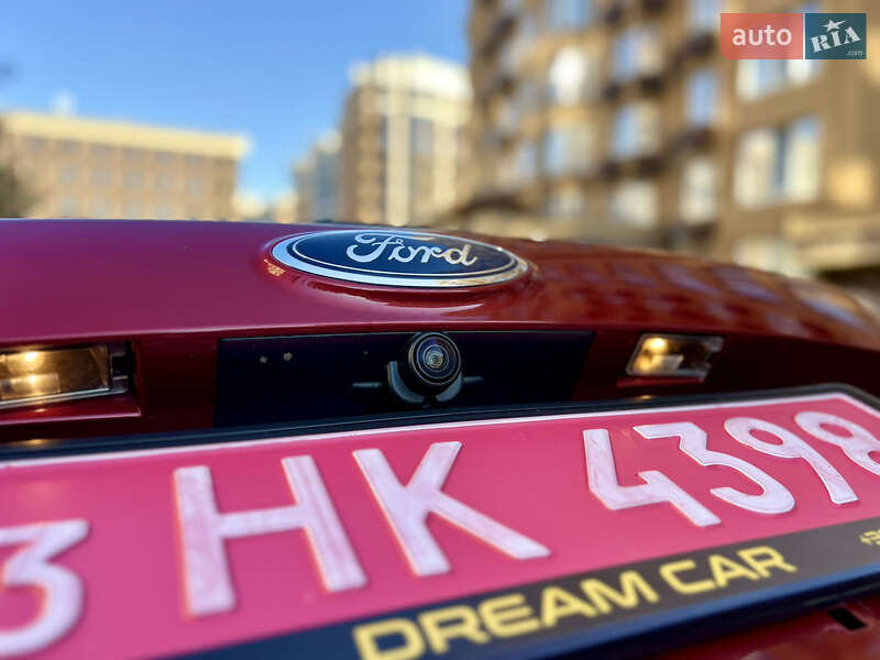 Внедорожник / Кроссовер Ford Escape 2018 в Киеве