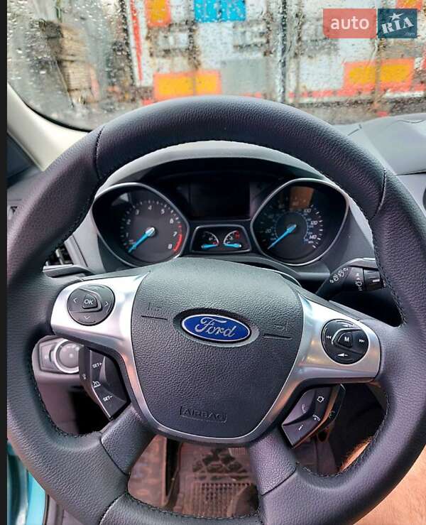 Внедорожник / Кроссовер Ford Escape 2013 в Харькове
