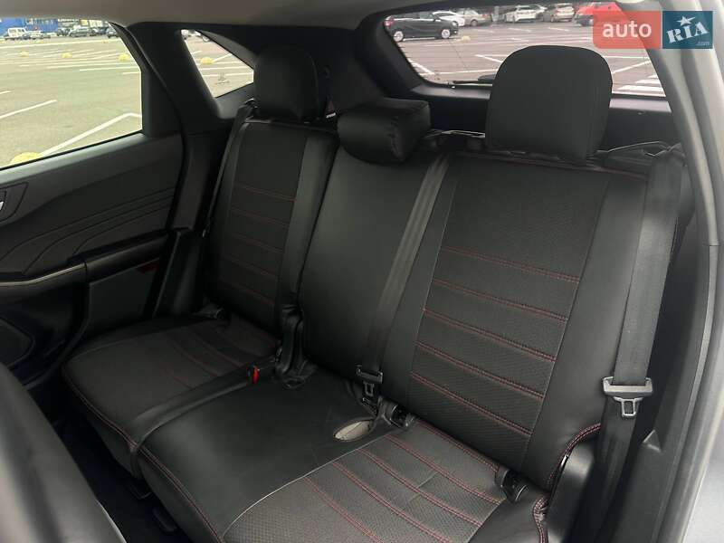 Позашляховик / Кросовер Ford Escape 2021 в Одесі