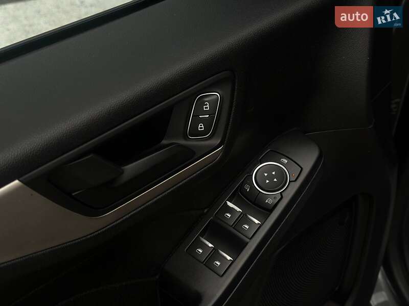 Позашляховик / Кросовер Ford Escape 2021 в Одесі