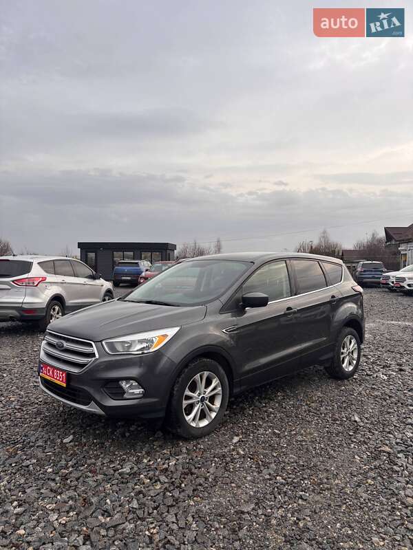 Внедорожник / Кроссовер Ford Escape 2017 в Львове фото 3 Внедорожник / Кроссовер Ford Escape 2017 в Львове