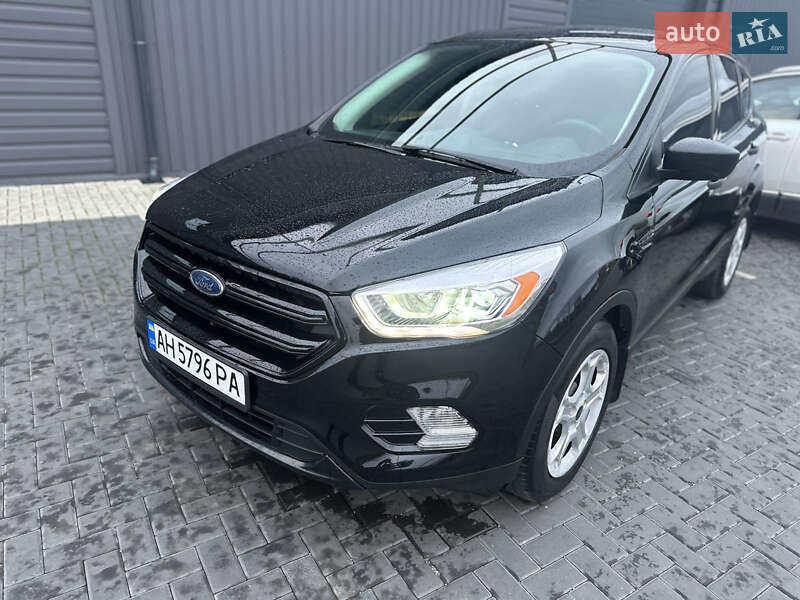 Позашляховик / Кросовер Ford Escape 2016 в Кропивницькому