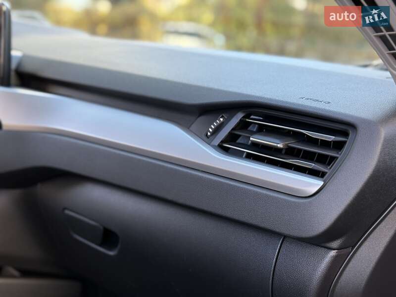 Внедорожник / Кроссовер Ford Escape 2019 в Ивано-Франковске фото 47 Внедорожник / Кроссовер Ford Escape 2019 в Ивано-Франковске