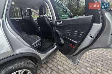 Внедорожник / Кроссовер Ford Escape 2021 в Каменском