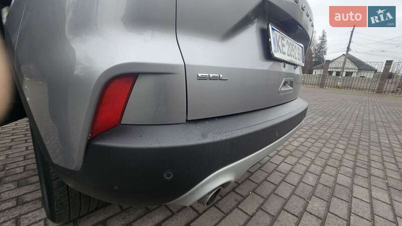 Внедорожник / Кроссовер Ford Escape 2021 в Каменском