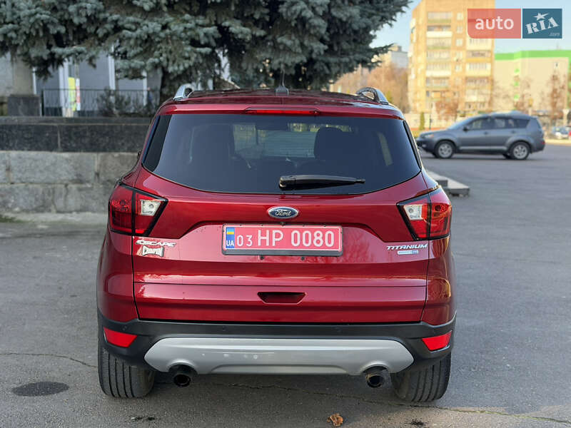 Внедорожник / Кроссовер Ford Escape 2019 в Ровно