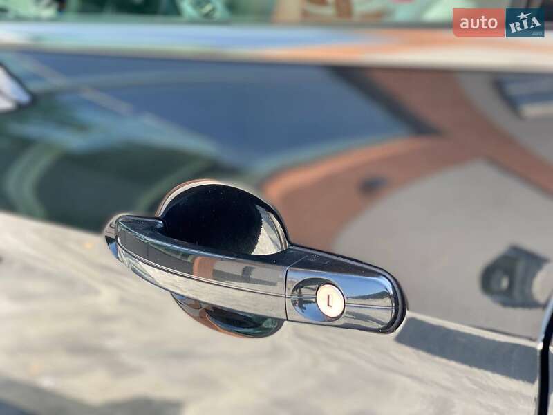 Внедорожник / Кроссовер Ford Escape 2015 в Киеве