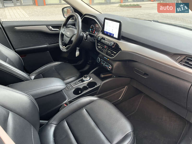 Внедорожник / Кроссовер Ford Escape 2019 в Киеве фото 18 Внедорожник / Кроссовер Ford Escape 2019 в Киеве