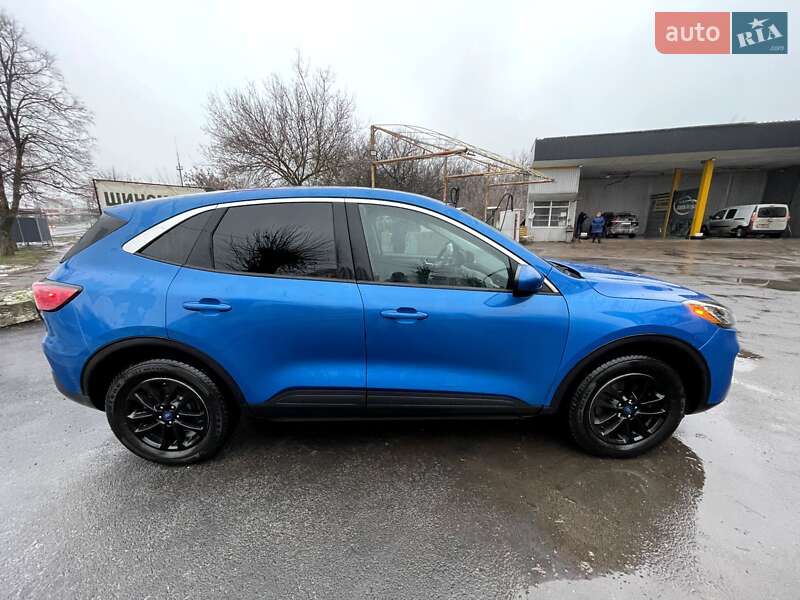Внедорожник / Кроссовер Ford Escape 2021 в Харькове