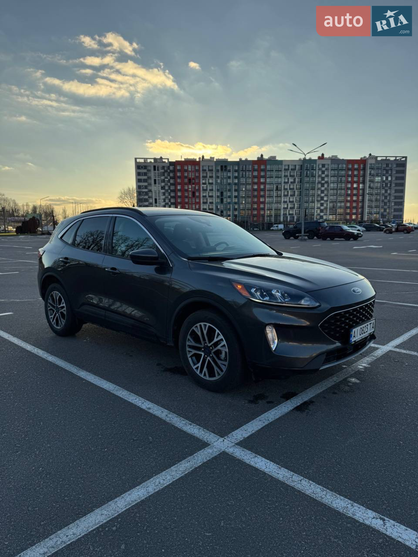 2020 Ford Escape - фото 1