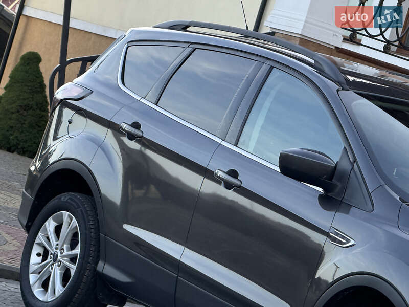 Позашляховик / Кросовер Ford Escape 2017 в Дрогобичі