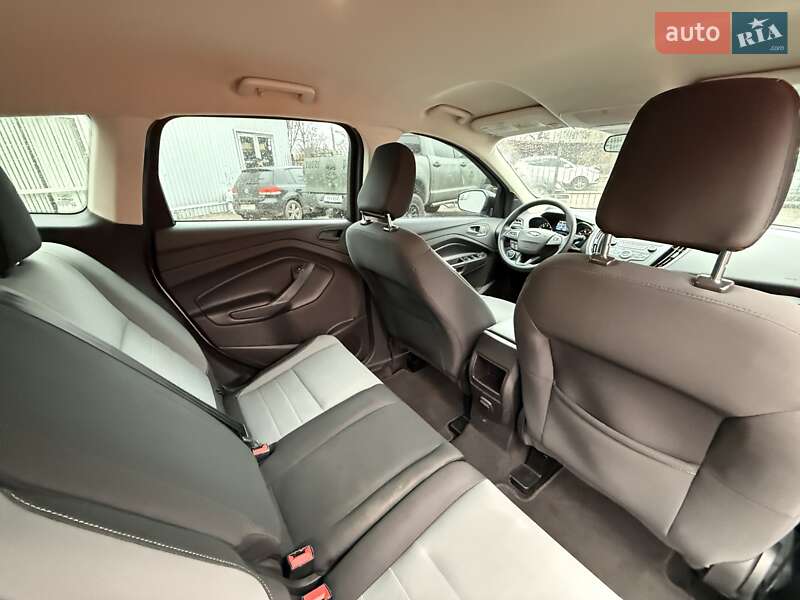 Внедорожник / Кроссовер Ford Escape 2019 в Киеве