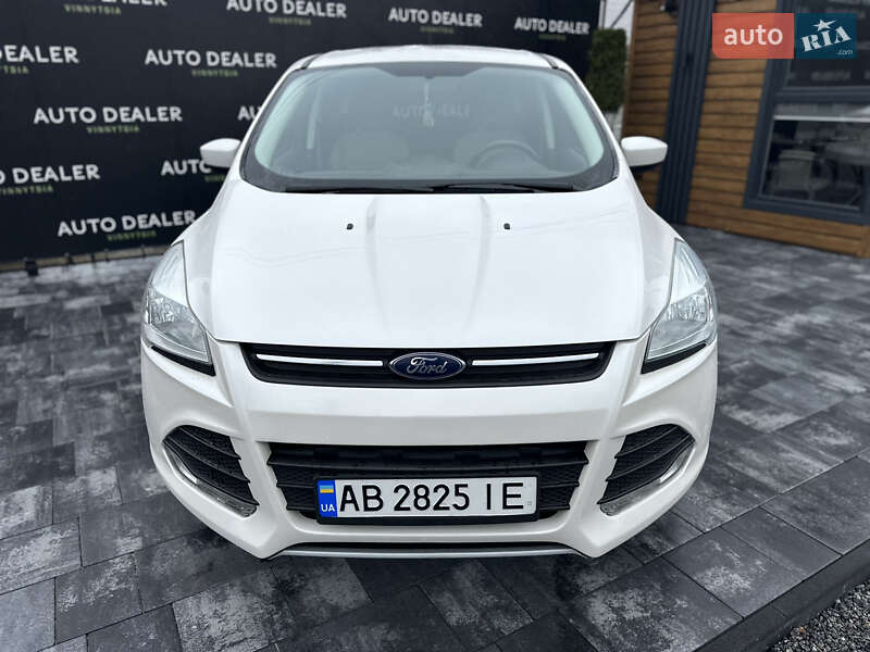 Внедорожник / Кроссовер Ford Escape 2015 в Виннице
