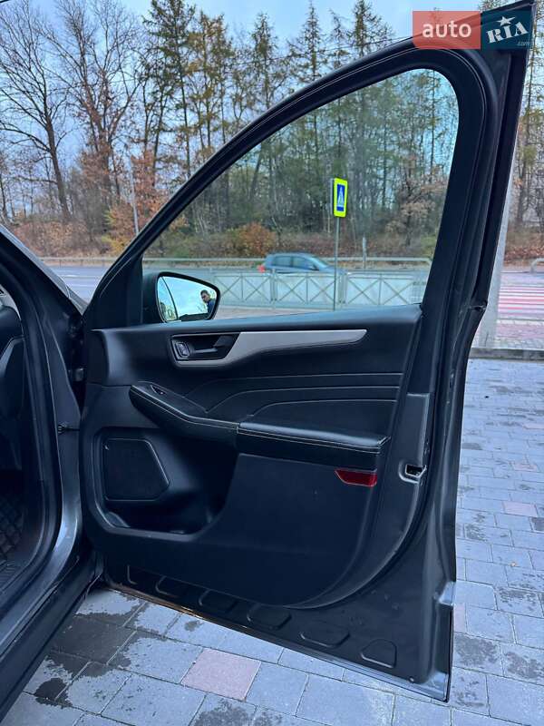 Позашляховик / Кросовер Ford Escape 2021 в Тернополі