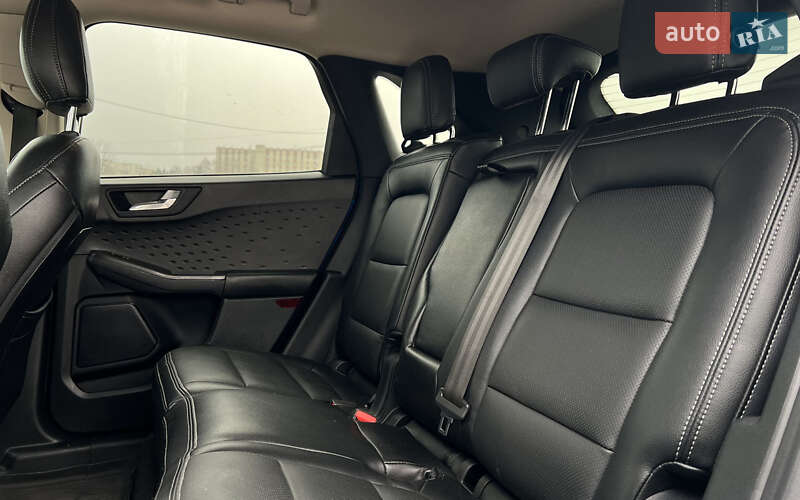 Внедорожник / Кроссовер Ford Escape 2020 в Львове