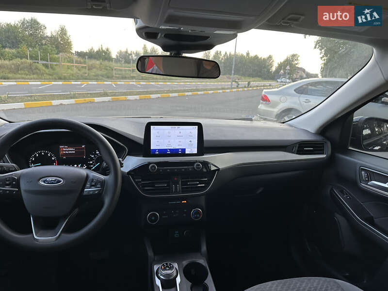 Позашляховик / Кросовер Ford Escape 2021 в Києві