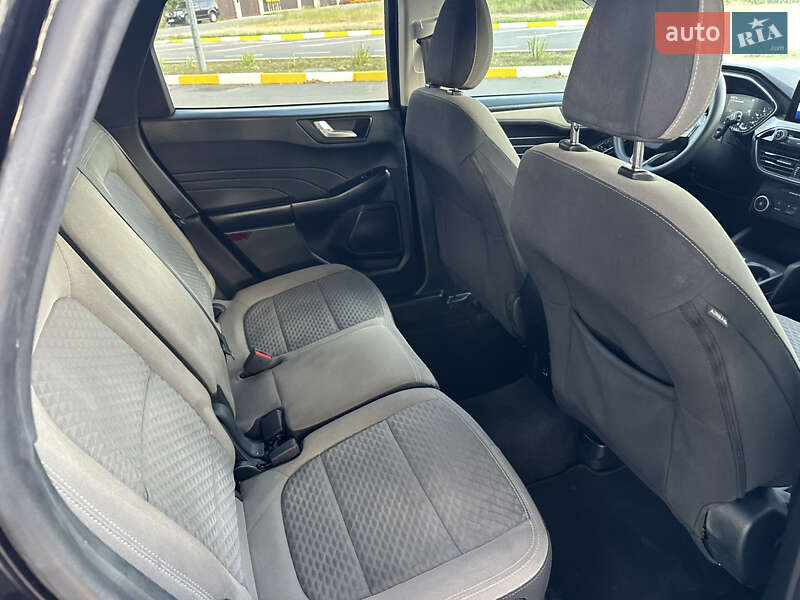 Позашляховик / Кросовер Ford Escape 2021 в Києві