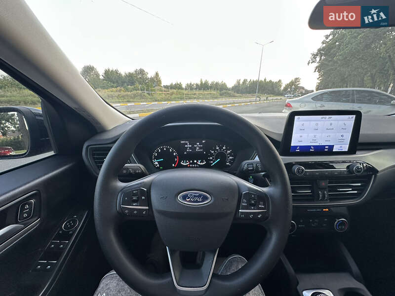 Позашляховик / Кросовер Ford Escape 2021 в Києві