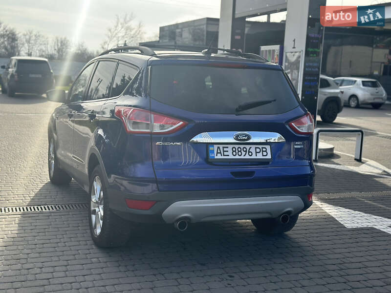 Внедорожник / Кроссовер Ford Escape 2012 в Днепре