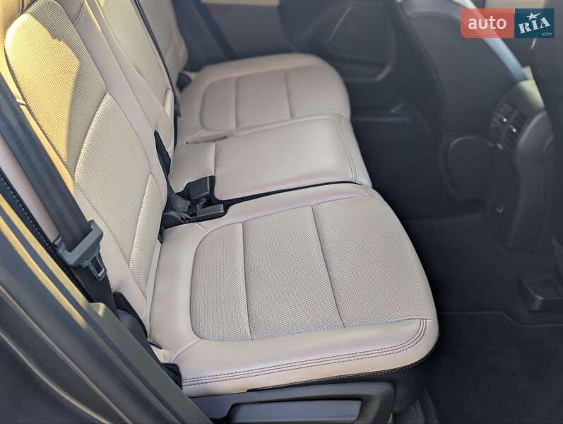 Позашляховик / Кросовер Ford Escape 2020 в Харкові