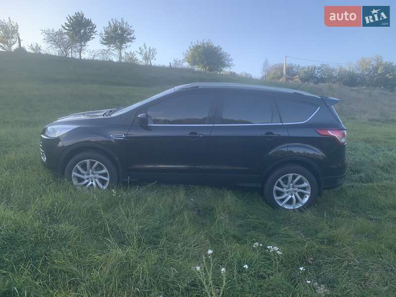 Внедорожник / Кроссовер Ford Escape 2015 в Белой Церкви