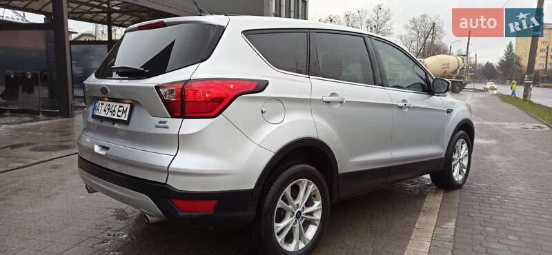Внедорожник / Кроссовер Ford Escape 2019 в Ивано-Франковске фото 14 Внедорожник / Кроссовер Ford Escape 2019 в Ивано-Франковске