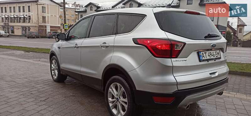 Внедорожник / Кроссовер Ford Escape 2019 в Ивано-Франковске фото 23 Внедорожник / Кроссовер Ford Escape 2019 в Ивано-Франковске
