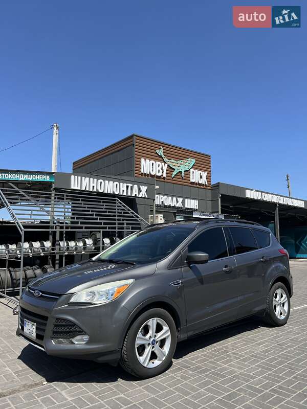 Внедорожник / Кроссовер Ford Escape 2012 в Каменском